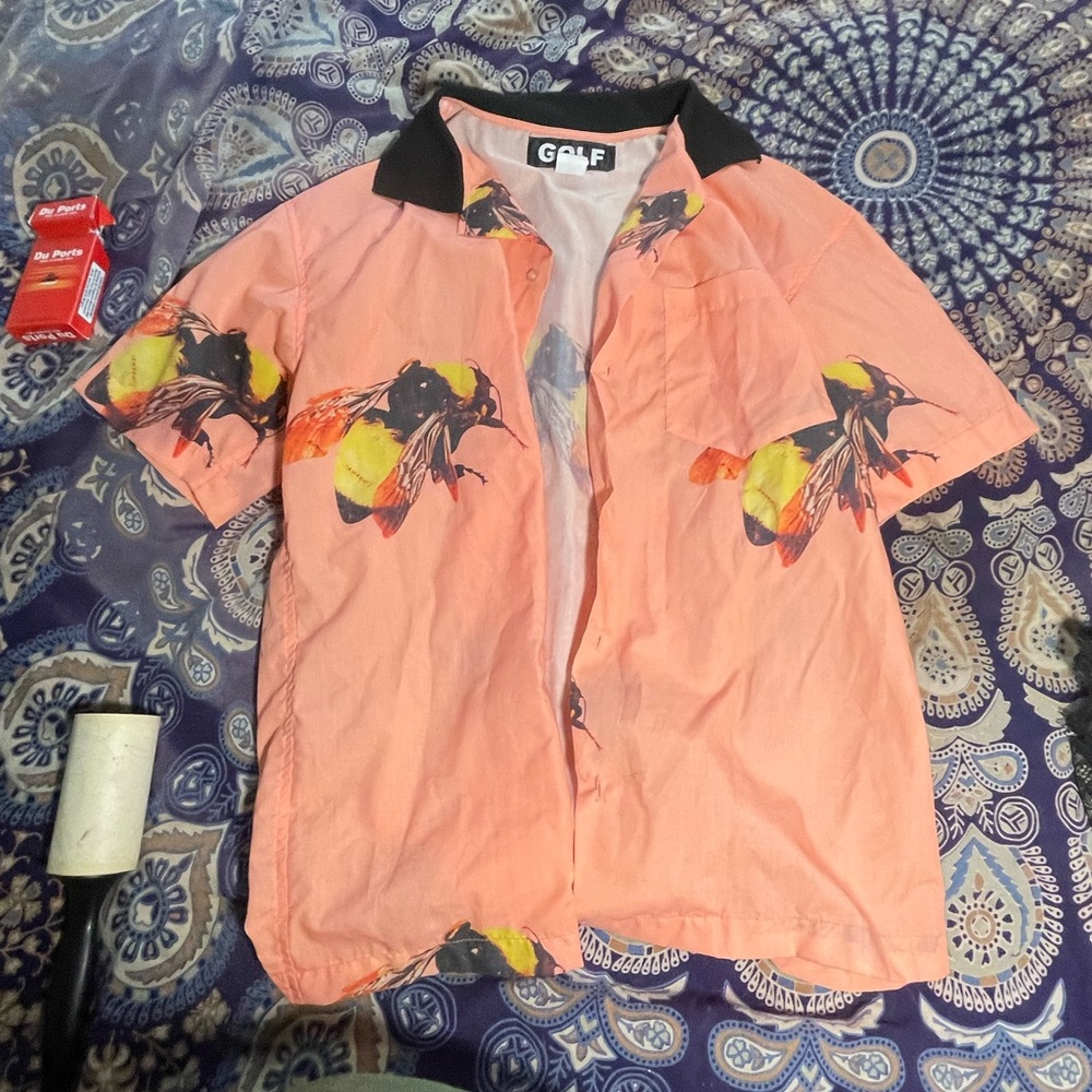 Golf wang bee shirt in salmon